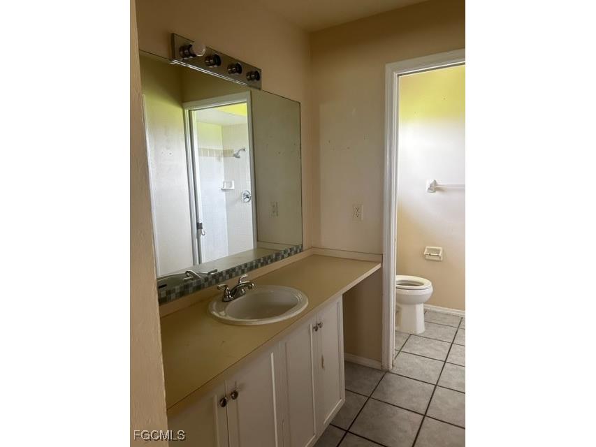 229 Hancock Bridge Parkway Cape Coral FL 33990 2025019304 image6