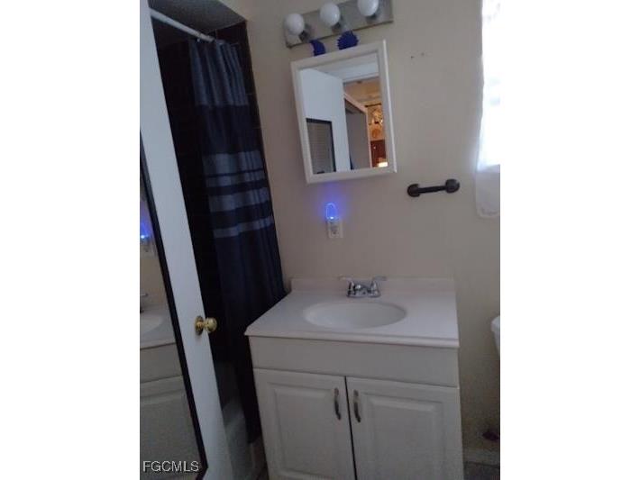 229 Hancock Bridge Parkway Cape Coral FL 33990 2025019304 image8