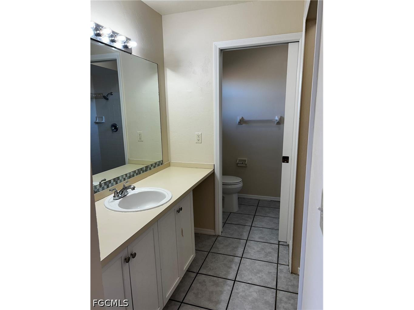 229 Hancock Bridge Parkway Cape Coral FL 33990 2026017950 image8