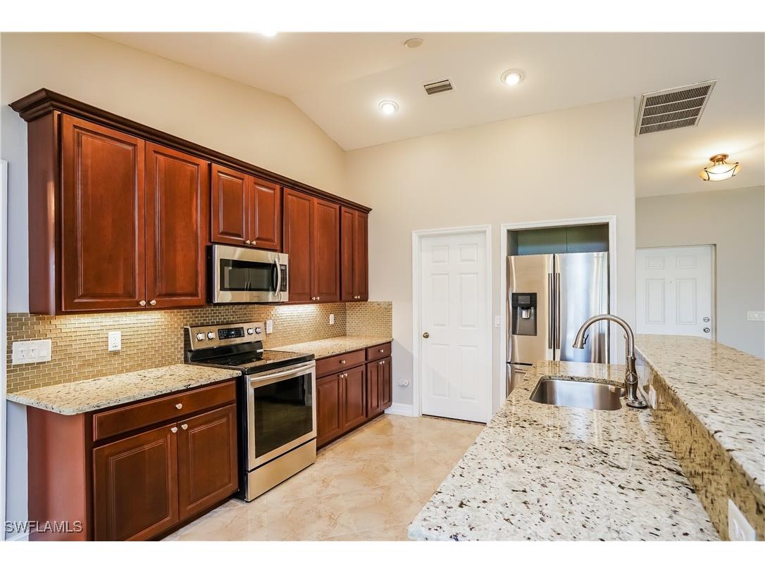 229 NE 7th Place Cape Coral FL 33909 225081125 image3