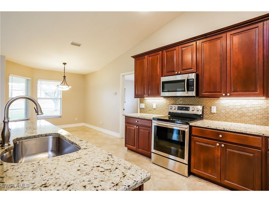 229 NE 7th Place Cape Coral FL 33909 225081125 image4