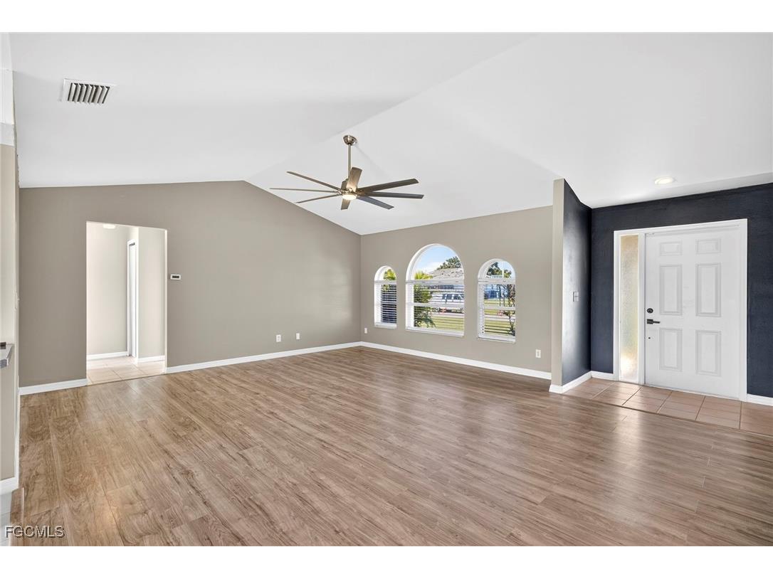 229 NW 15th Place Cape Coral FL 33993 2025026029 image6
