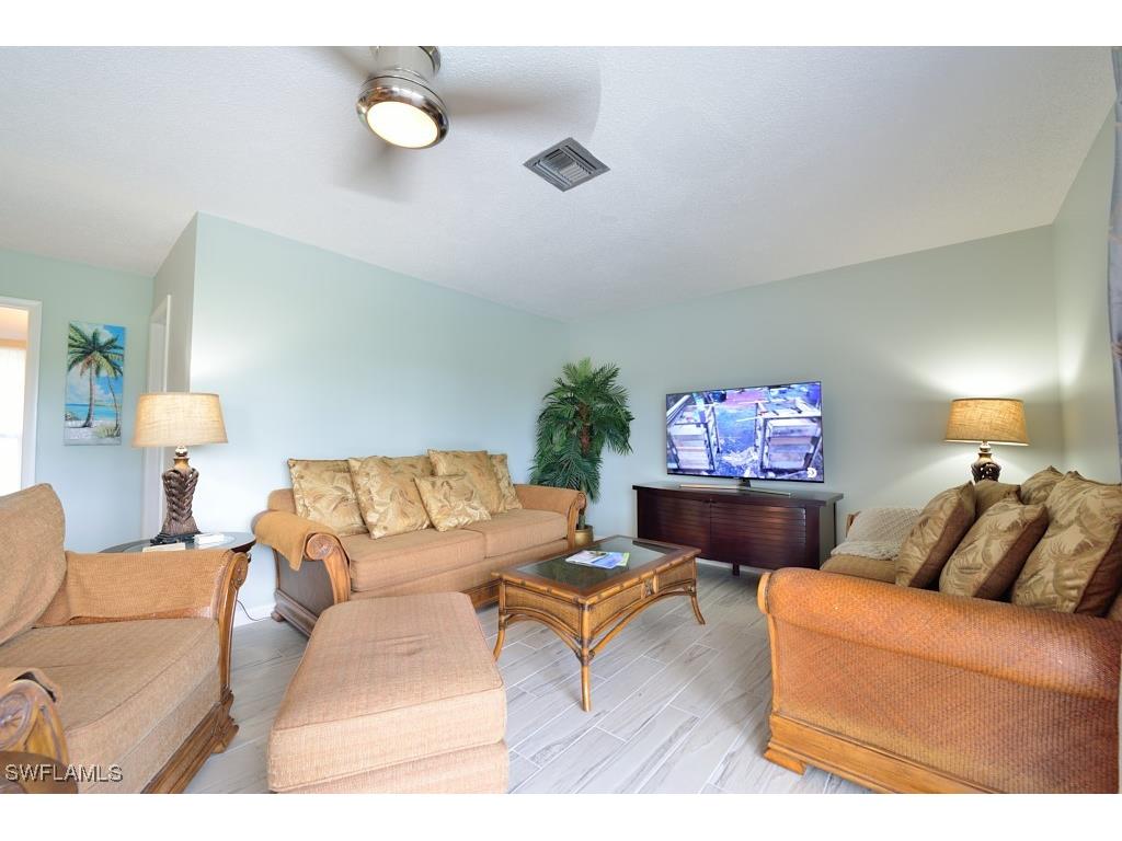 229 Palm Drive #229-2 Naples FL 34112 225065471 image3