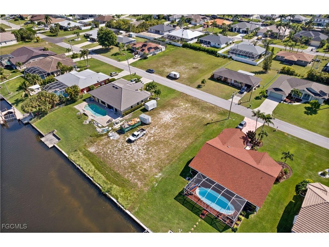 229 SE 28th Terrace Cape Coral FL 33904 2025023579 image11