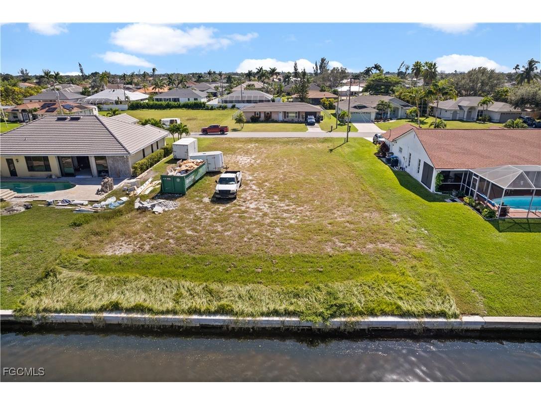 229 SE 28th Terrace Cape Coral FL 33904 2025023579 image9
