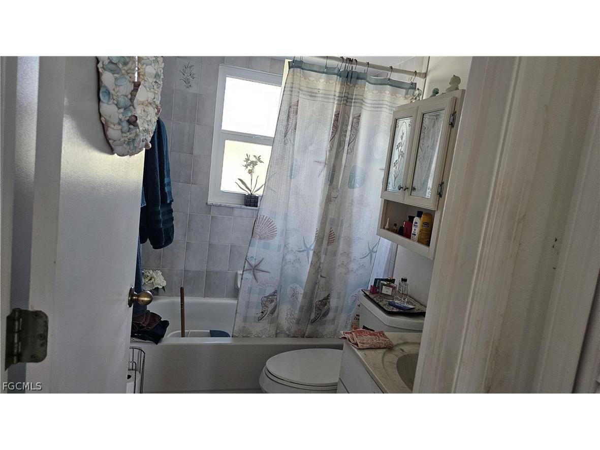 229 SE 3rd Terrace Cape Coral FL 33990 2026011655 image17