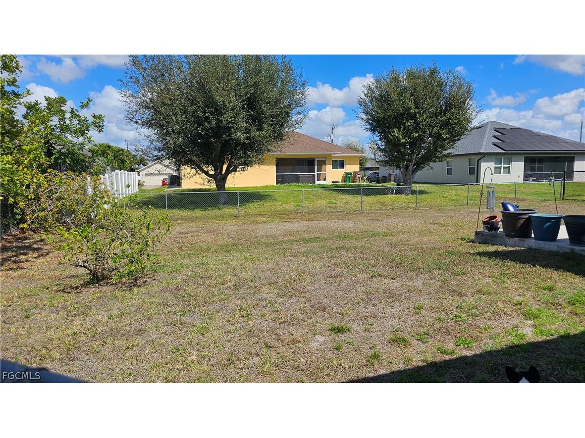 229 SE 3rd Terrace Cape Coral FL 33990 2026011655 image4