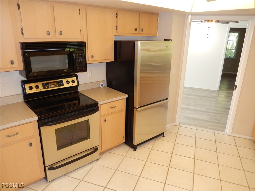 229 SE 46th Lane Cape Coral FL 33904 2026005879 image23