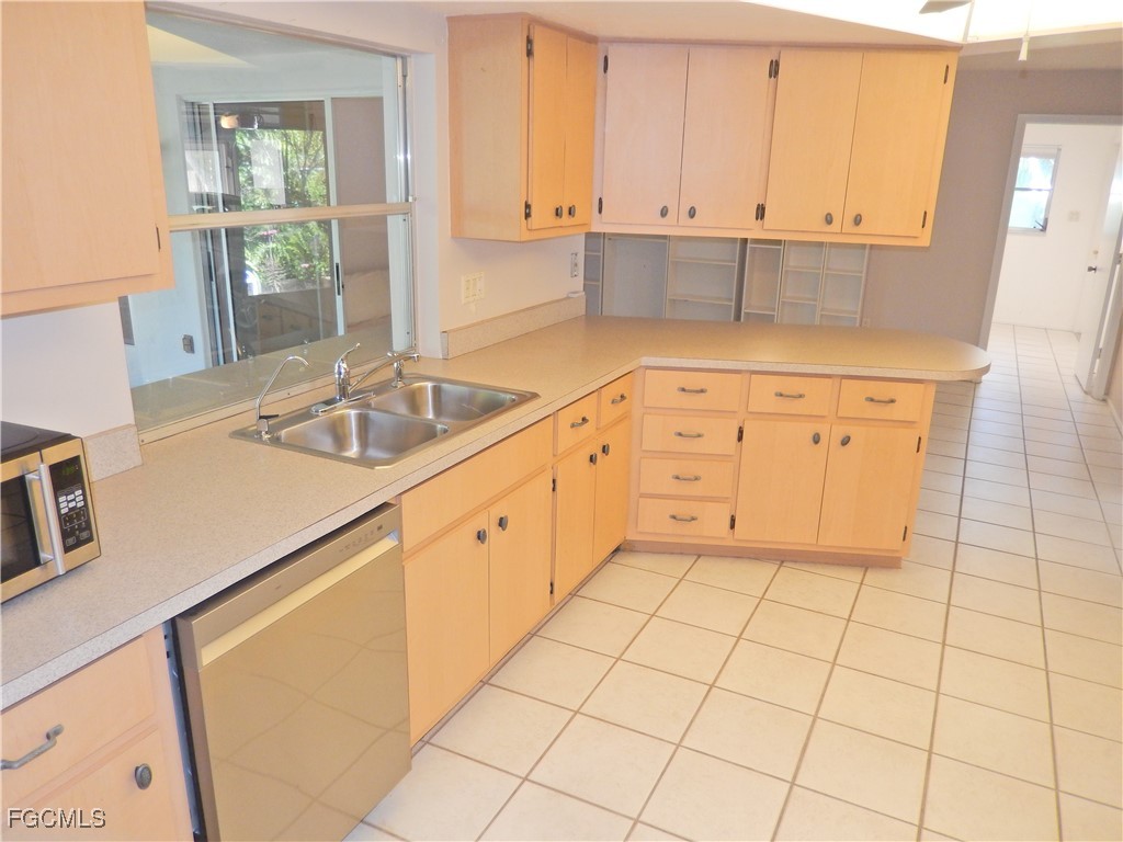 229 SE 46th Lane Cape Coral FL 33904 2026005879 image24
