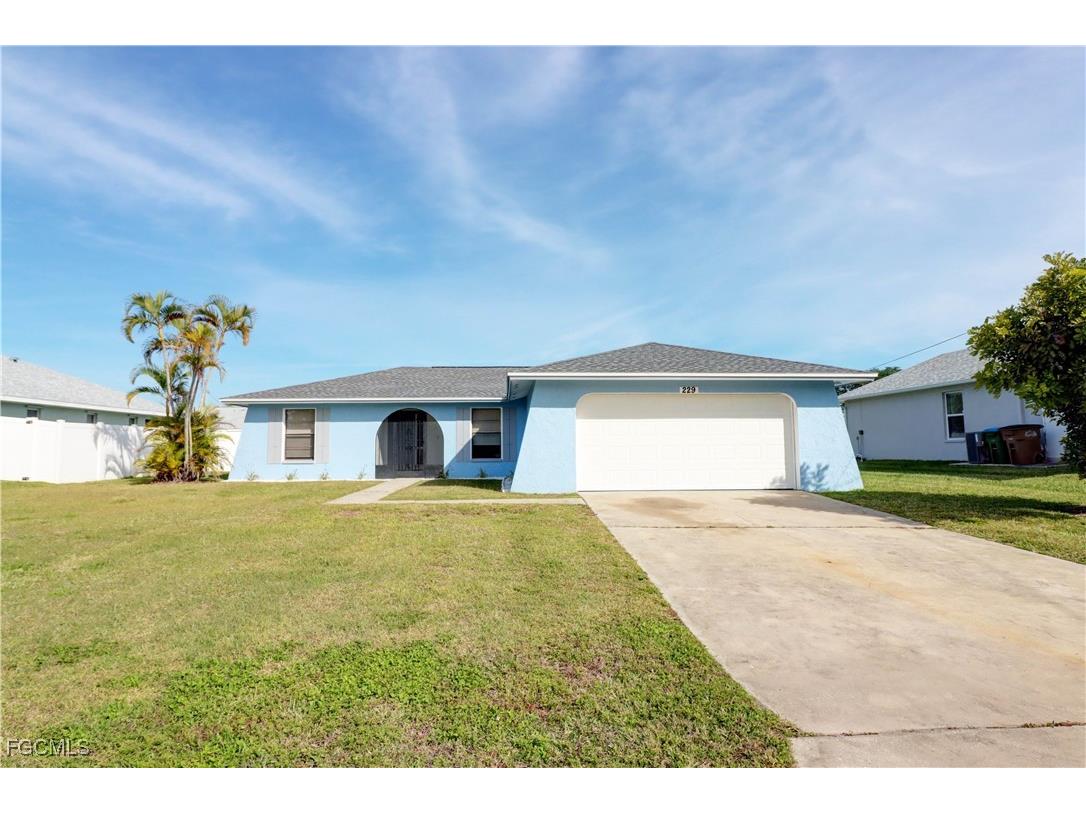 229 SW 45th Street Cape Coral FL 33914 2025008542 image1