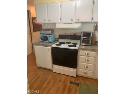 229 Shrub Lane N North Fort Myers FL 33917 2025010852 image9