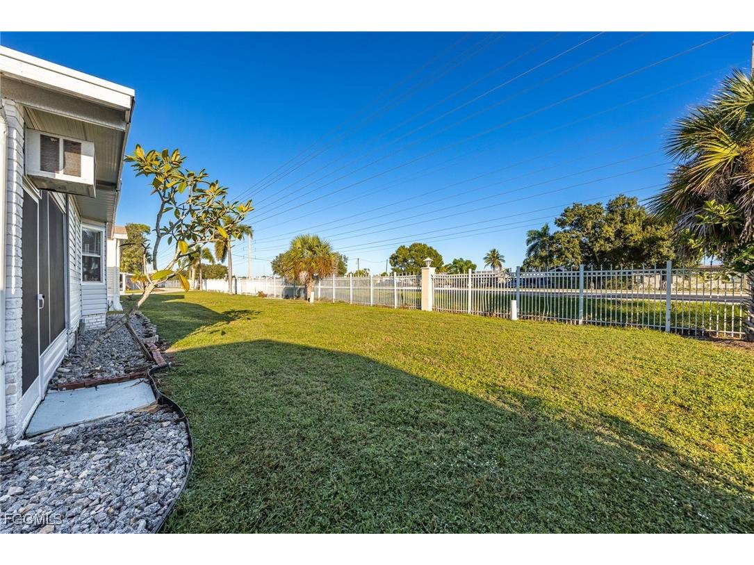 229 Trevino Court North Fort Myers FL 33903 2025015789 image31