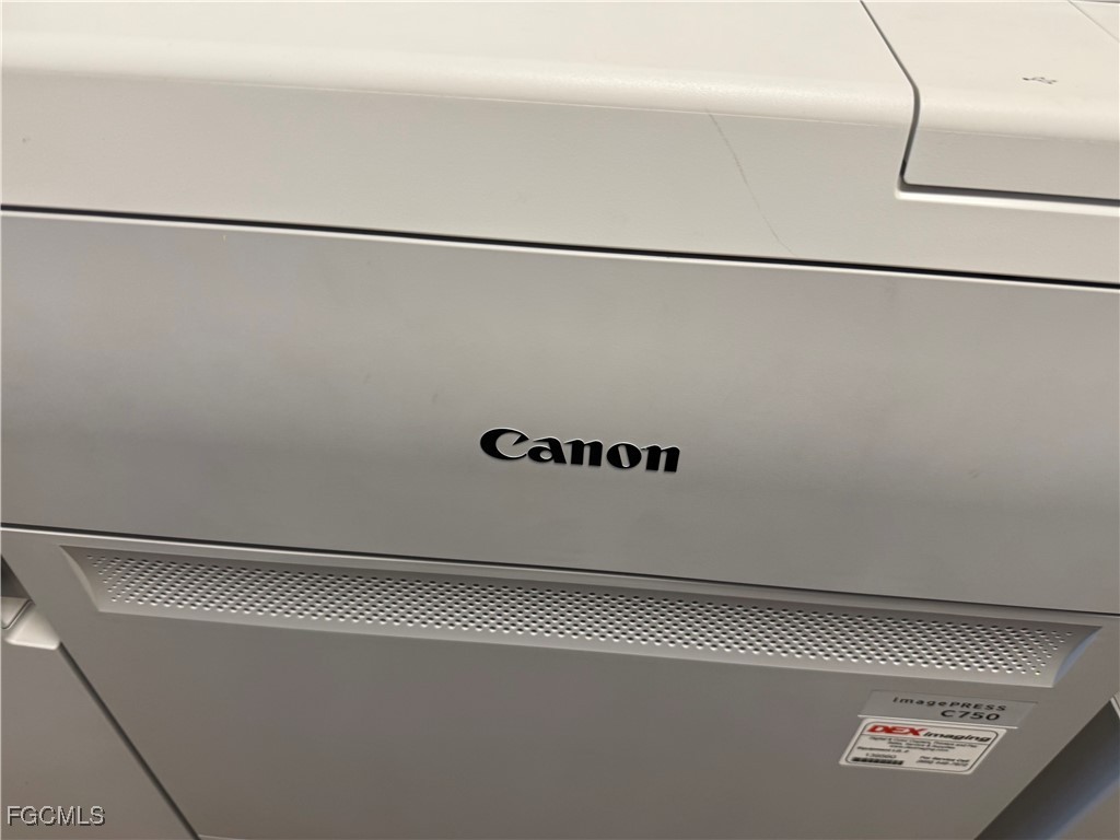 229 Del Prado Boulevard N Cape Coral 33909 2025000281 image7