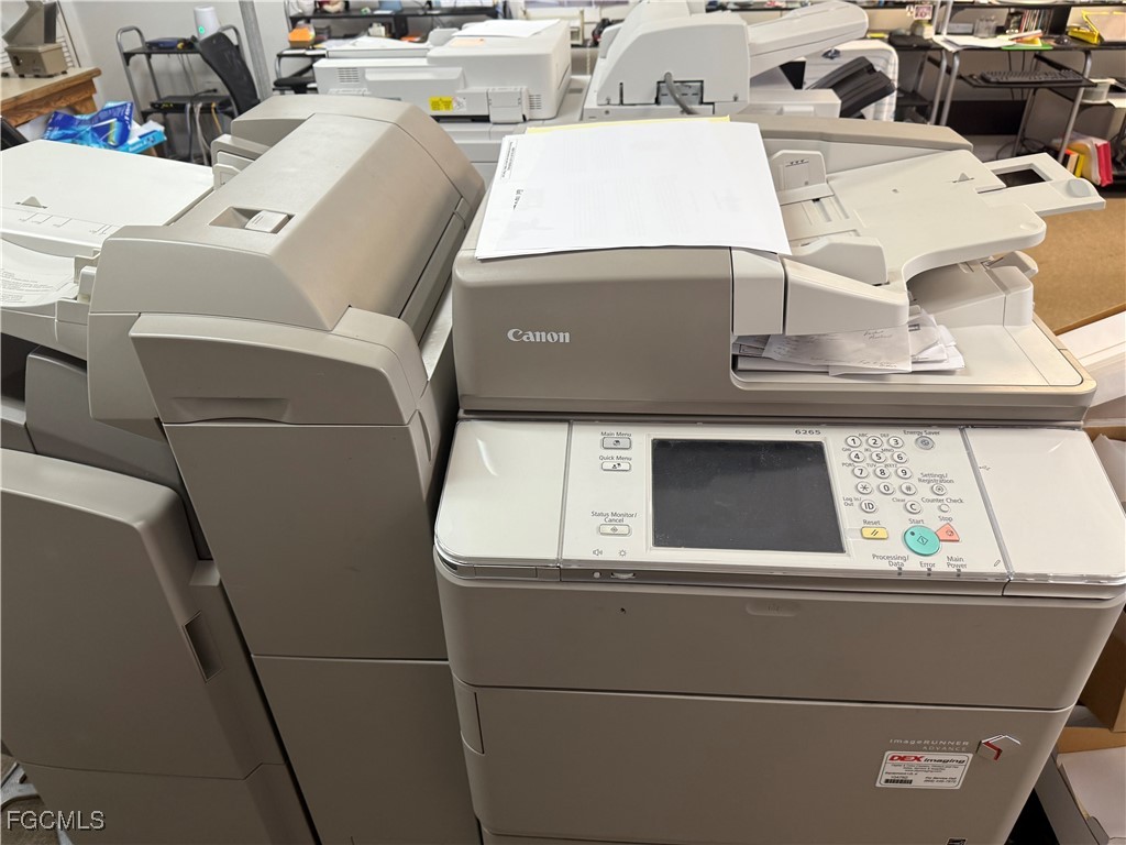 229 Del Prado Boulevard N Cape Coral 33909 2025000281 image9