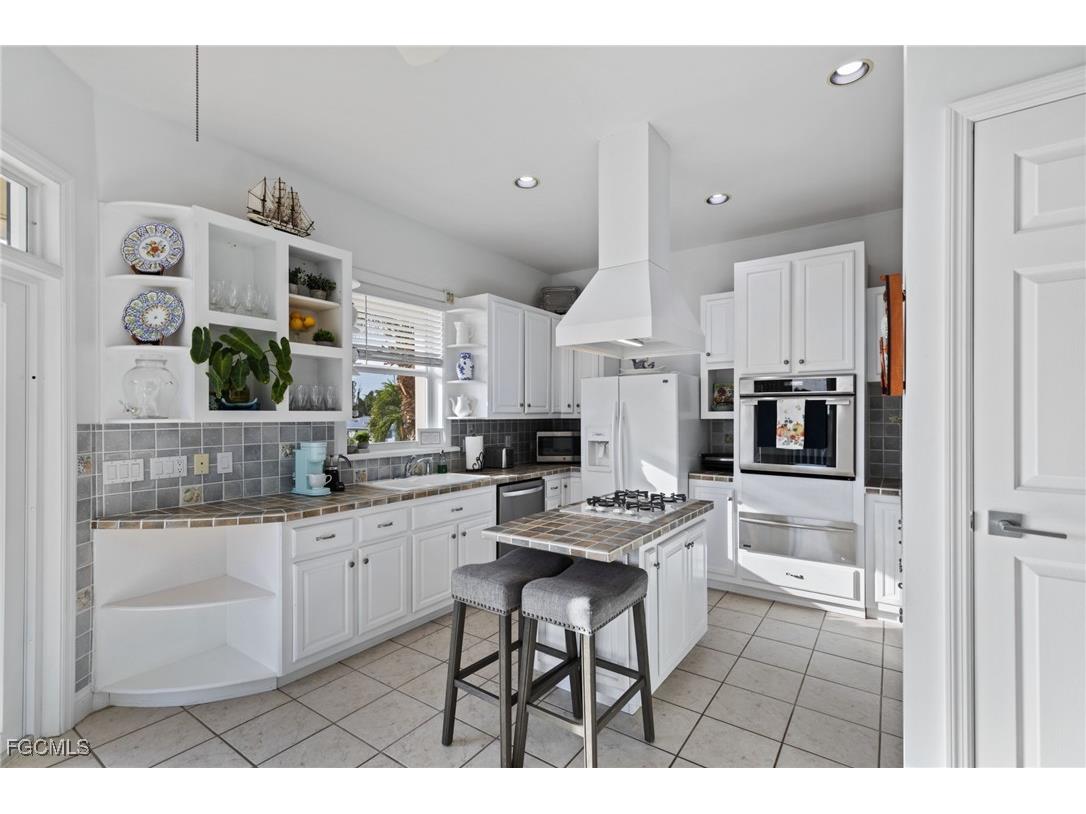 2291 Palm Avenue Saint James City FL 33956 2025019210 image9