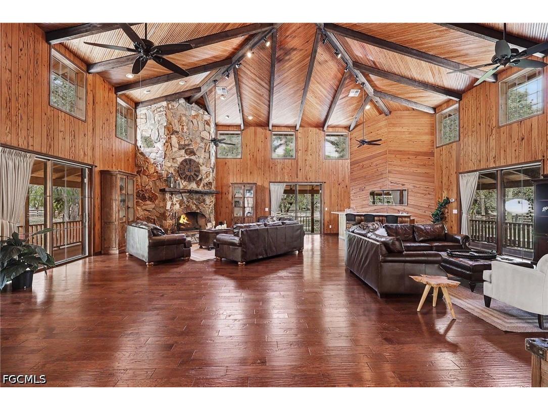 2291 Secretariat Drive Labelle FL 33935 2026025794 image1