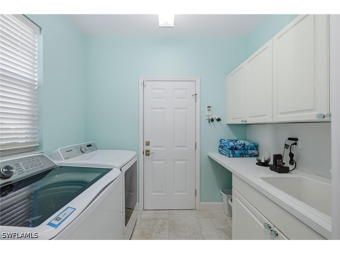 2292 Island Cove Circle Naples FL 34109 226019167 image28
