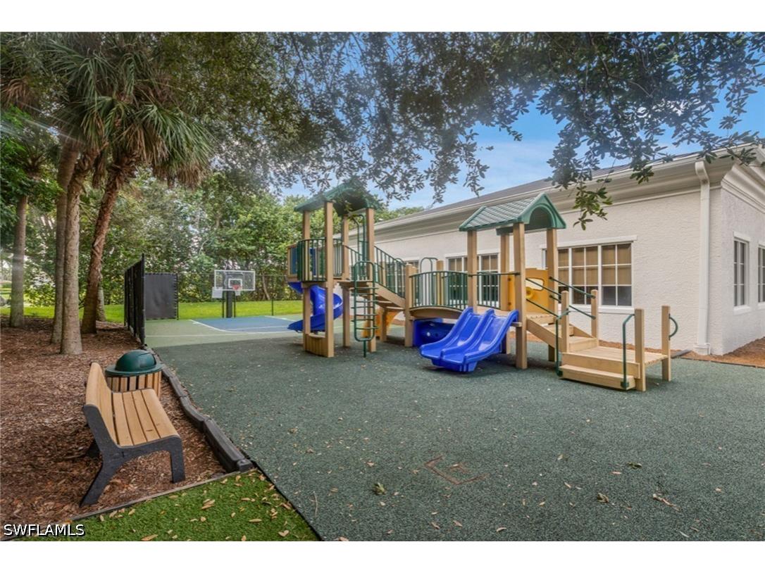 2292 Island Cove Circle Naples FL 34109 226019167 image46