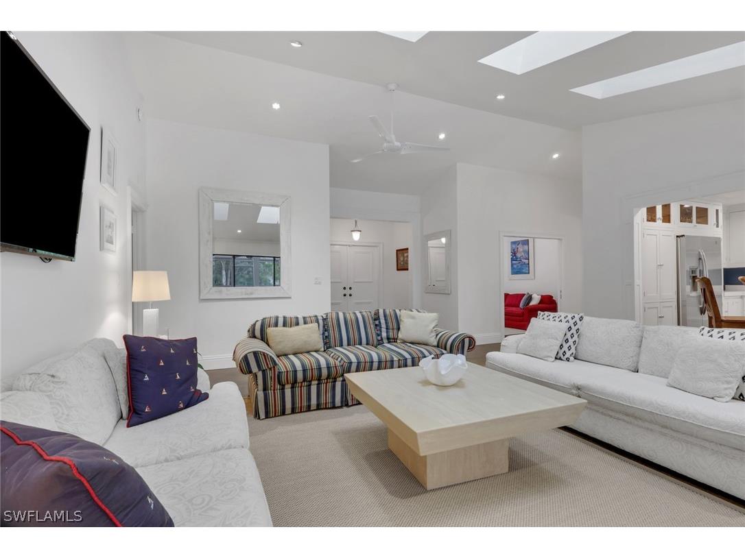 2293 Royal Lane Naples FL 34112 226012220 image10