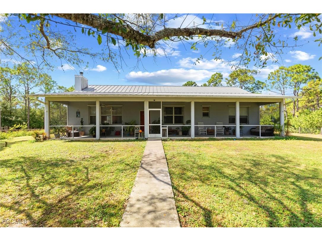 22931 Williams Drive North Fort Myers FL 33917 2025014589 image1