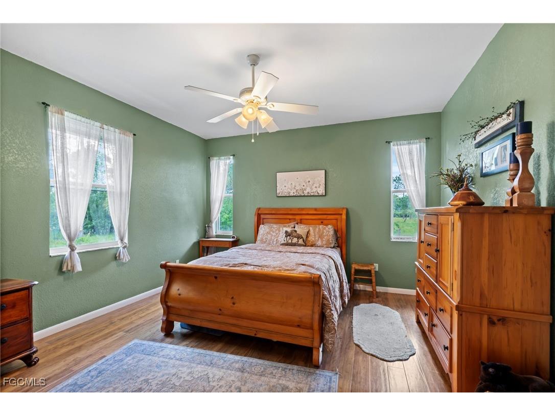 22931 Williams Drive North Fort Myers FL 33917 2025014589 image10