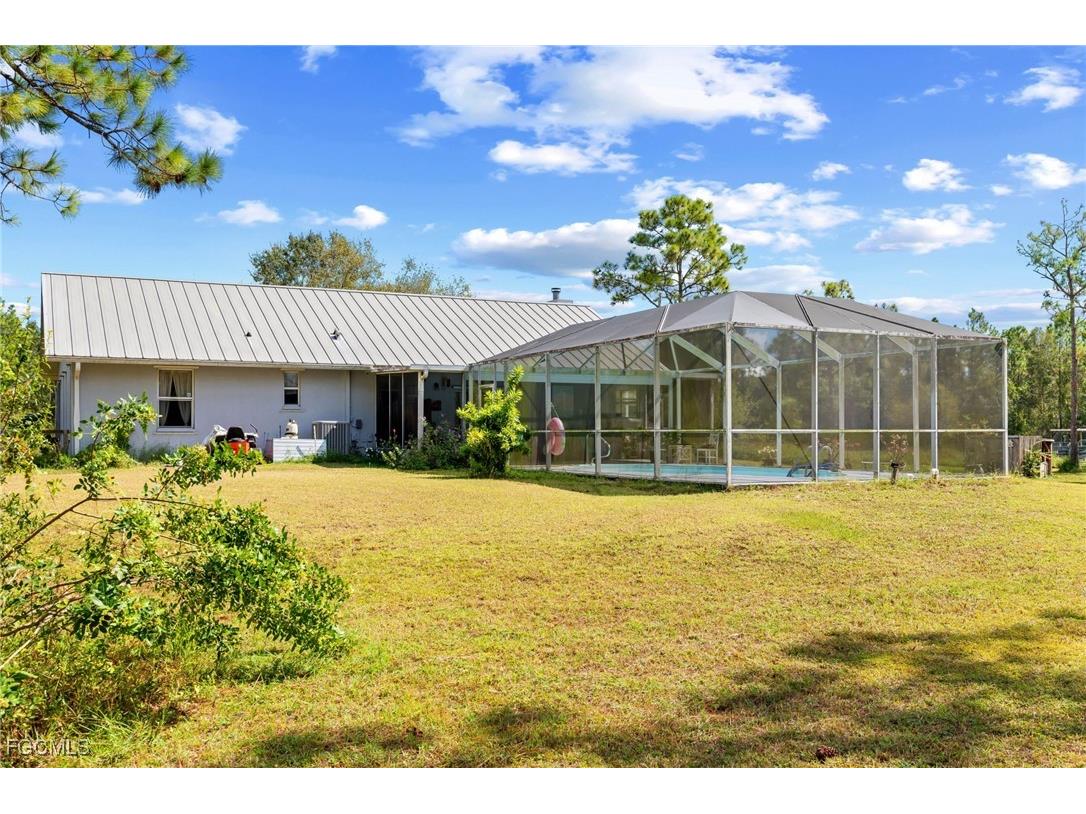 22931 Williams Drive North Fort Myers FL 33917 2025014589 image19