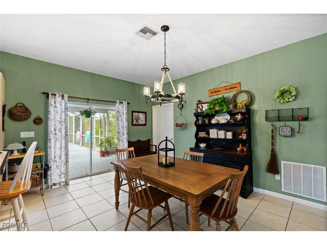 22931 Williams Drive North Fort Myers FL 33917 2025014589 image6