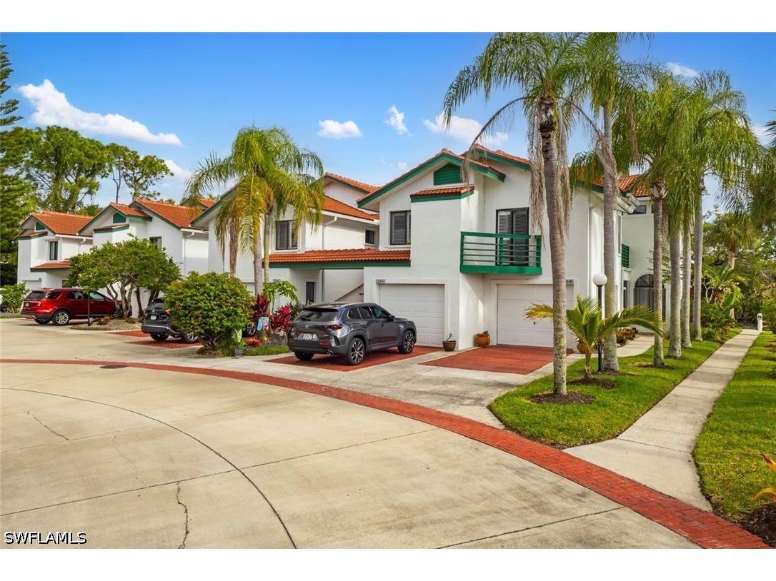 2294 Anchorage Lane #B Naples FL 34104 226016052 image1