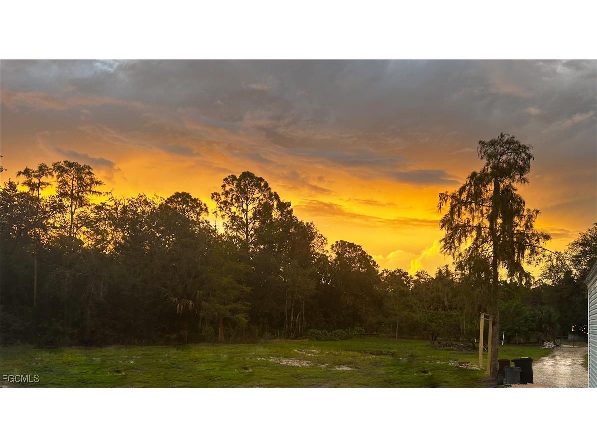 22950 Tinas Lane Fort Myers FL 33913 2025024448 image27