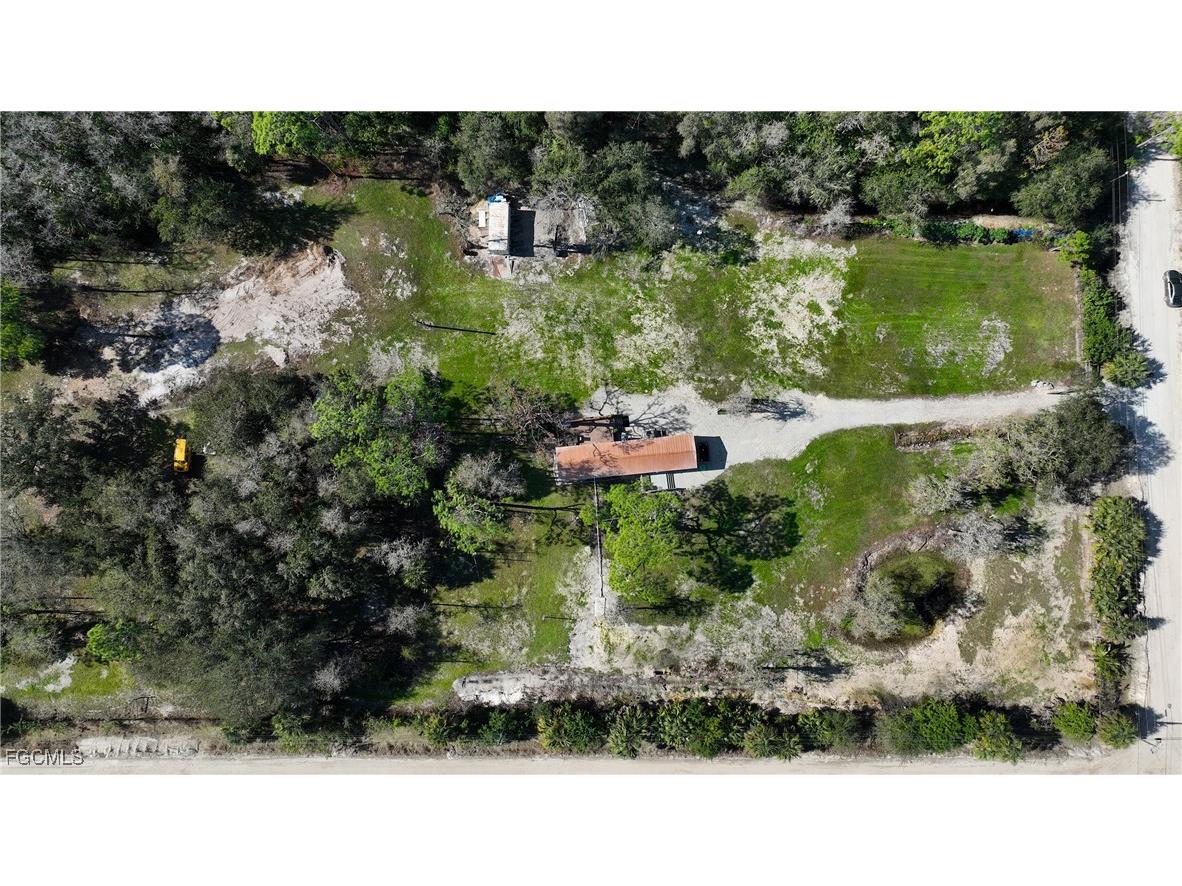 22950 Tinas Lane Fort Myers FL 33913 2025024448 image43