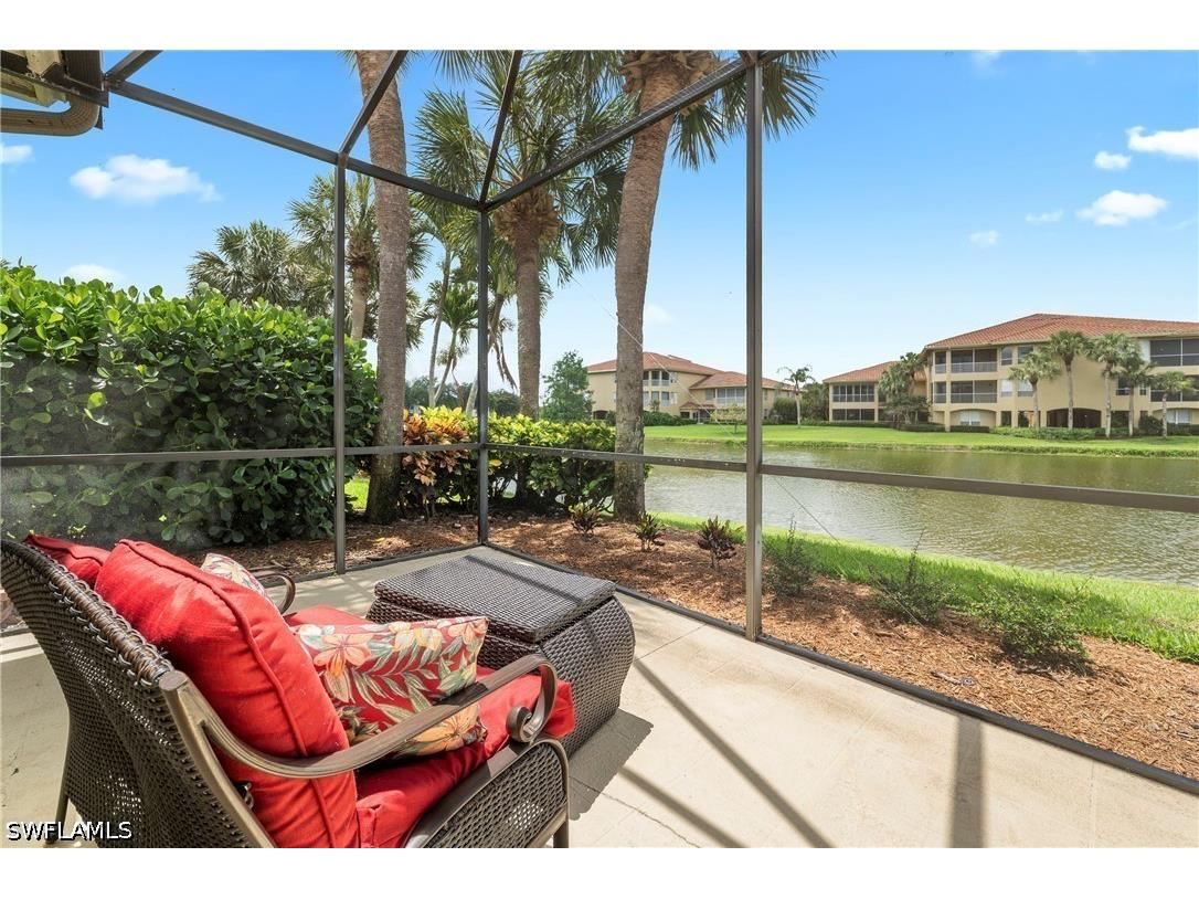 2296 Island Cove Circle Naples FL 34109 226020684 image8