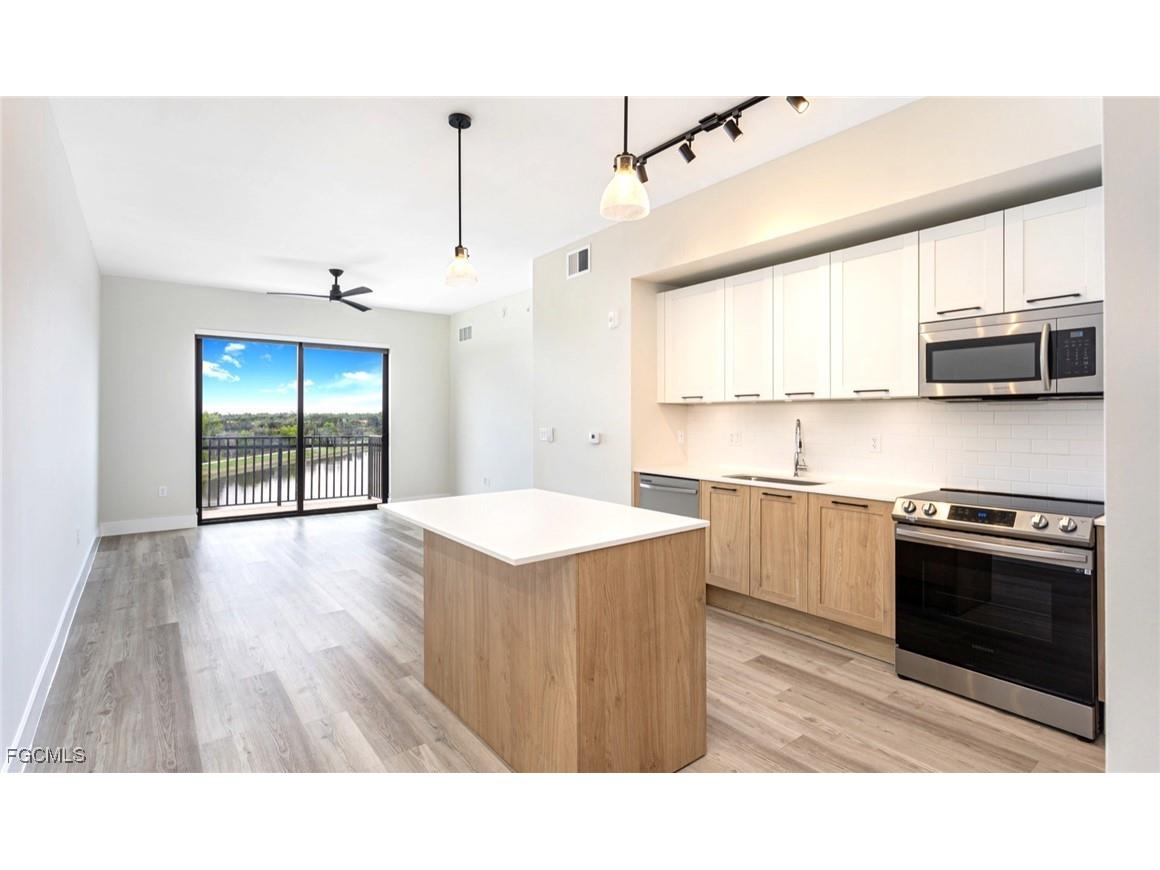 22980 Vista Edera Circle #1-307 Estero FL 33928 2025015107 image3