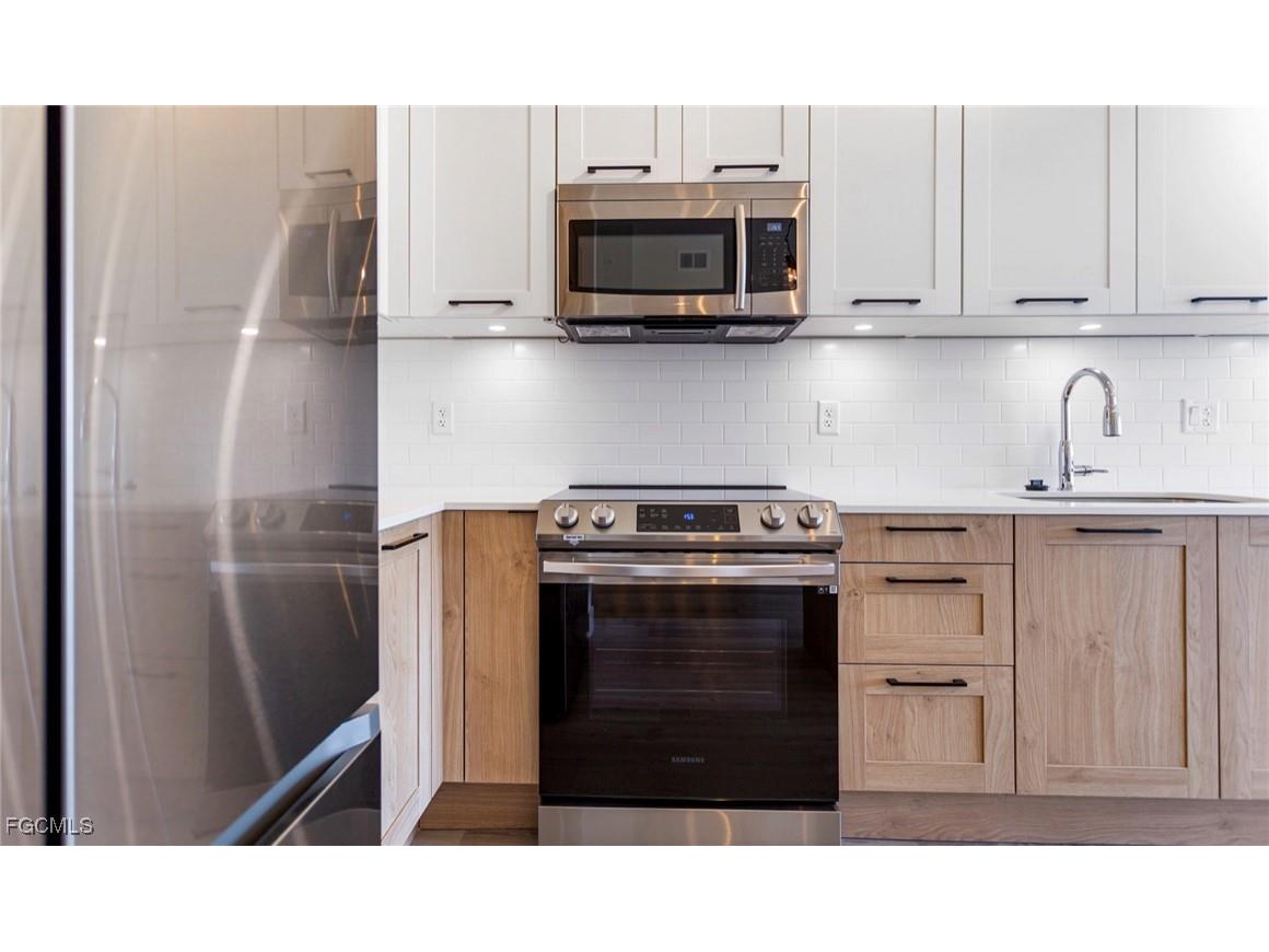 22980 Vista Edera Circle #2-207 Estero FL 33928 2025008133 image3