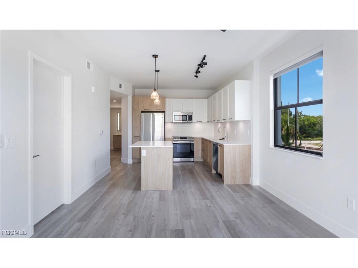 22980 Vista Edera Circle #3-407 Estero FL 33928 2025004443 image11