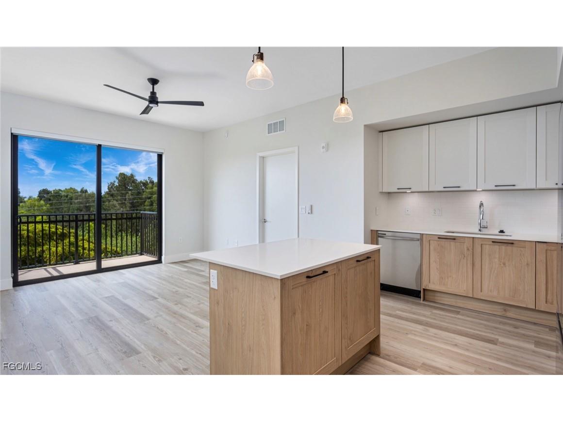 22980 Vista Edera Circle #4-306 Estero FL 33928 2025016486 image2