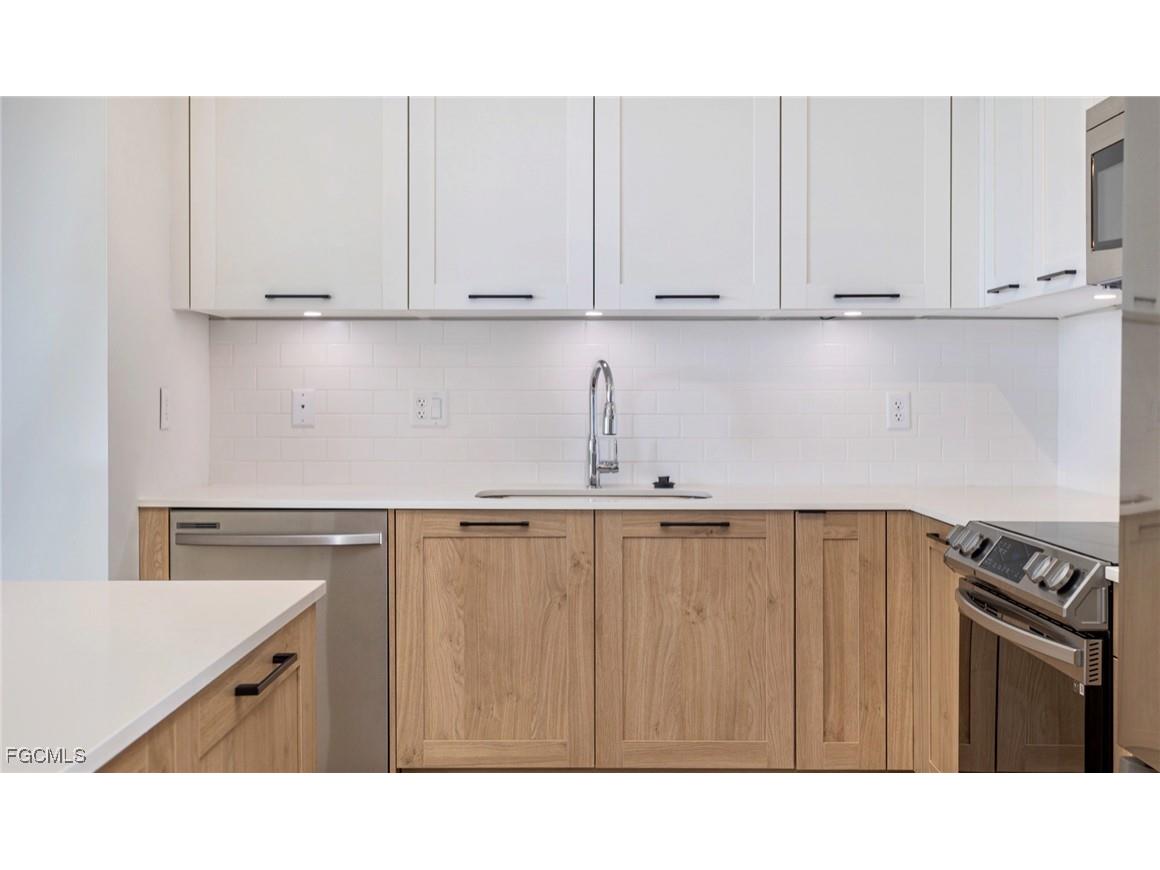 22980 Vista Edera Circle #4-306 Estero FL 33928 2025016486 image5