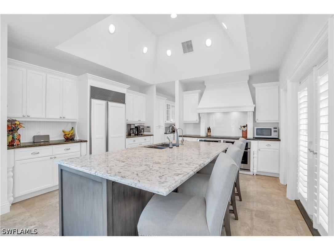 23 6th Ave N Naples FL 34102 226018147 image10