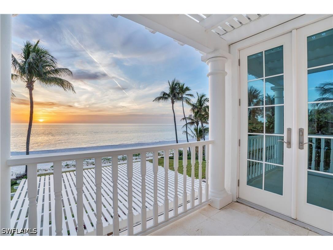 23 6th Ave N Naples FL 34102 226018147 image14