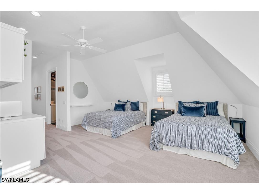 23 6th Ave N Naples FL 34102 226018147 image17