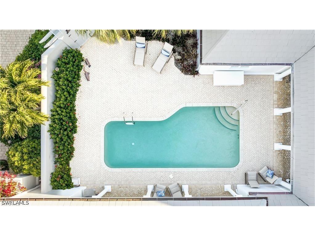 23 6th Ave N Naples FL 34102 226018147 image20
