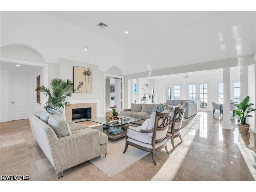 23 6th Ave N Naples FL 34102 226018147 image7
