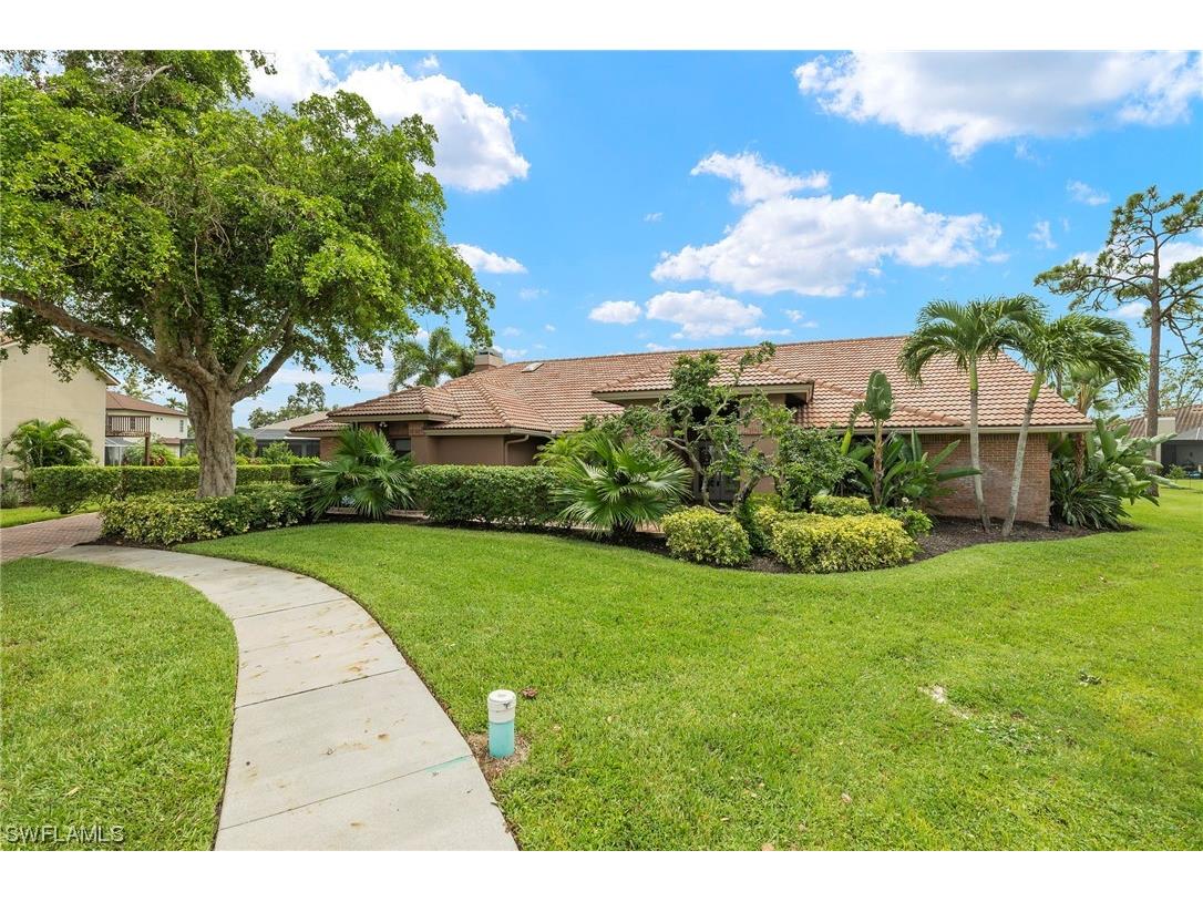 23 Carrotwood Court Fort Myers FL 33919 223054060 image1