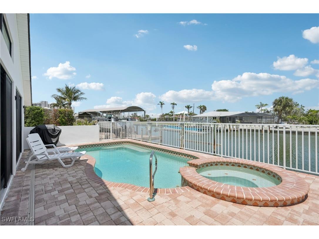 23 Fairview Boulevard Fort Myers Beach FL 33931 225049237 image30