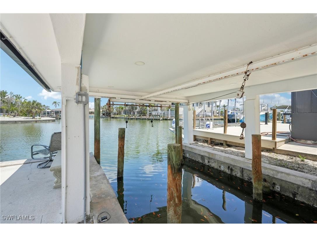 23 Fairview Boulevard Fort Myers Beach FL 33931 225049237 image35