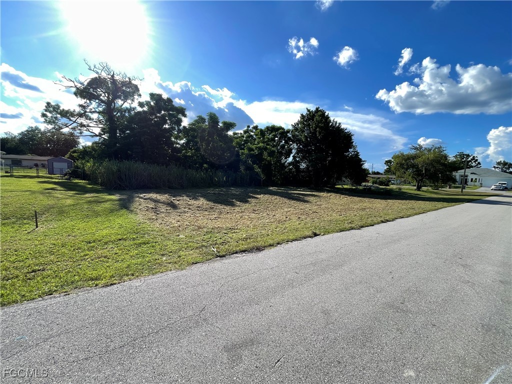 23 Louisiana Road Lehigh Acres FL 33936 2025016410 image2