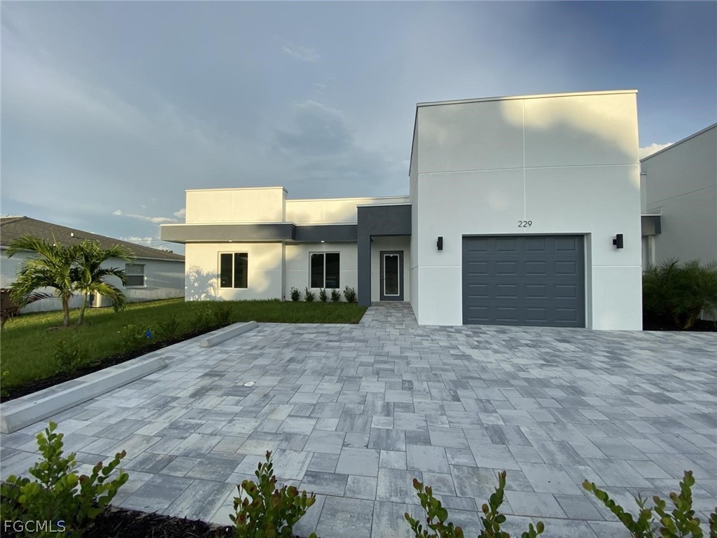 23 NE 16th Place Cape Coral FL 33909 2026011276 image1