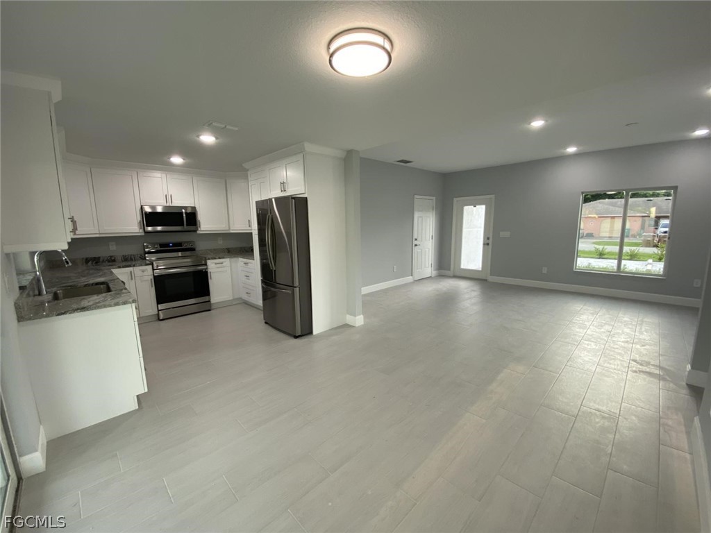 23 NE 16th Place Cape Coral FL 33909 2026011276 image3