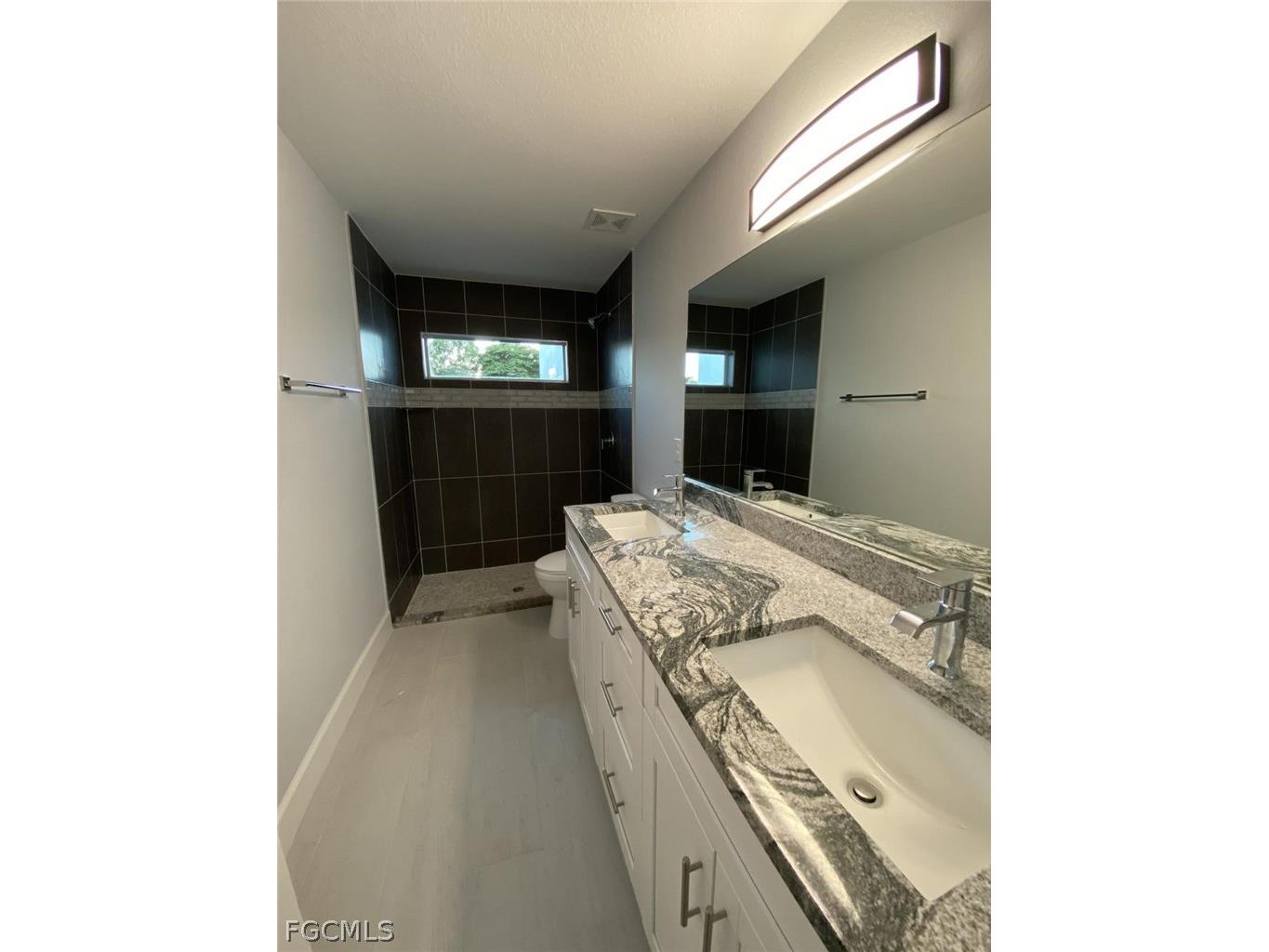 23 NE 16th Place Cape Coral FL 33909 2026011276 image6