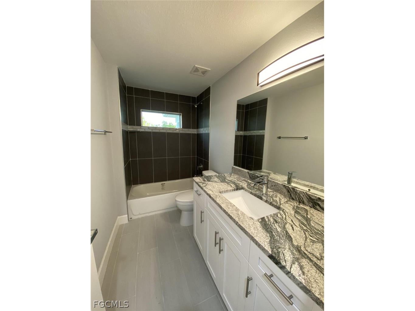 23 NE 16th Place Cape Coral FL 33909 2026011276 image9