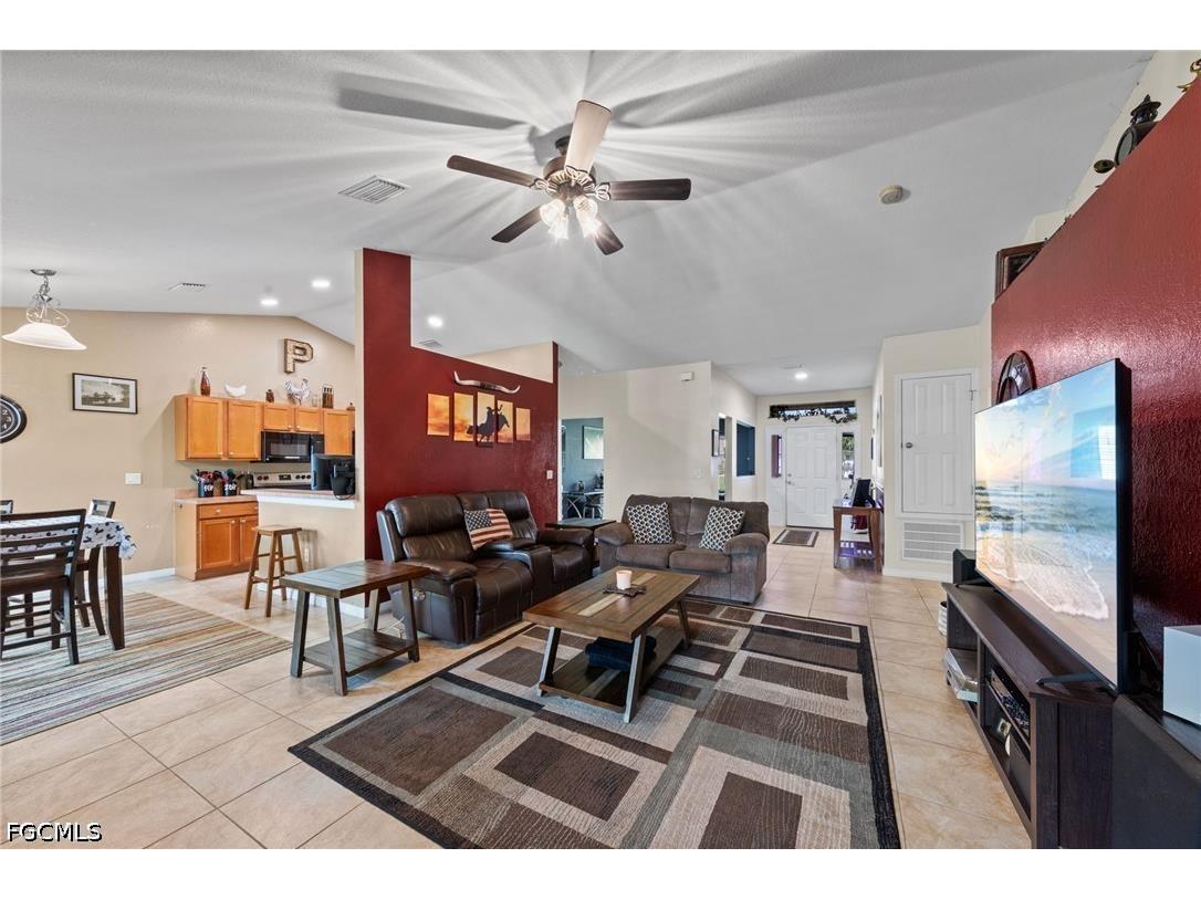 23 NW 29th Avenue Cape Coral FL 33993 2026020739 image10